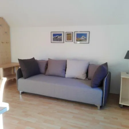 بيت ضيافة Familiengasthof Zirmhof