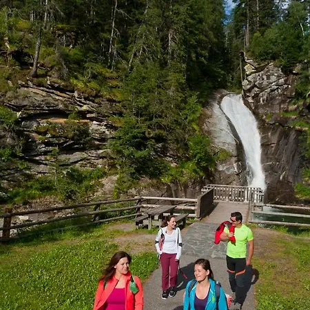 Gasthof Familiengasthof Zirmhof