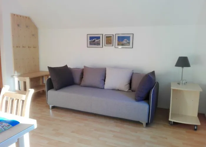 Vendégház Familiengasthof Zirmhof