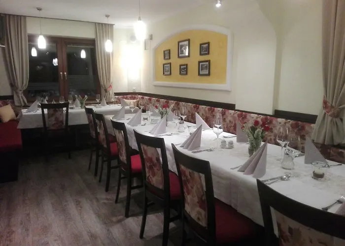 Familiengasthof Zirmhof بيت ضيافة مالطا